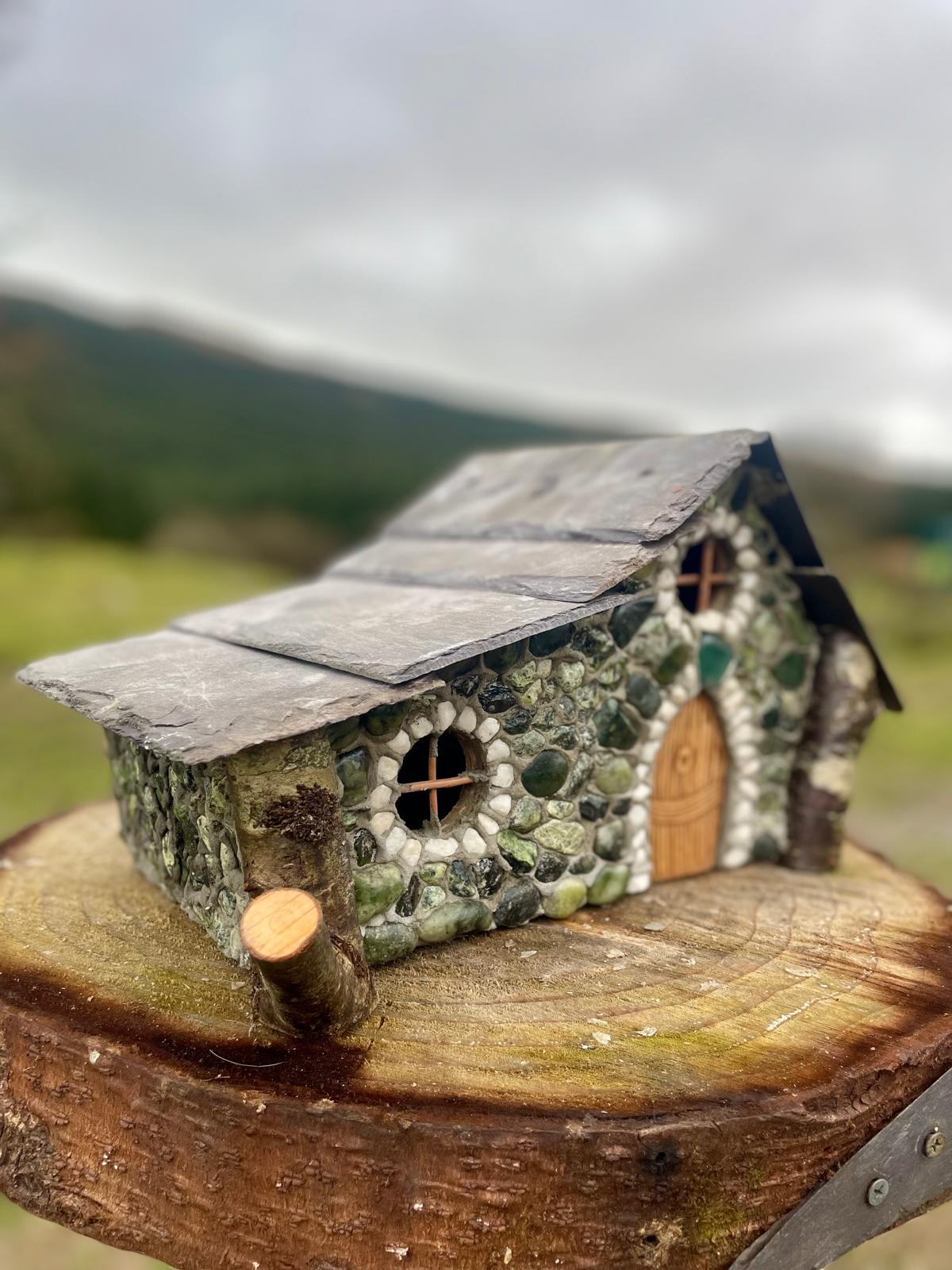 'Emerald Moss Cottage' Faerie House