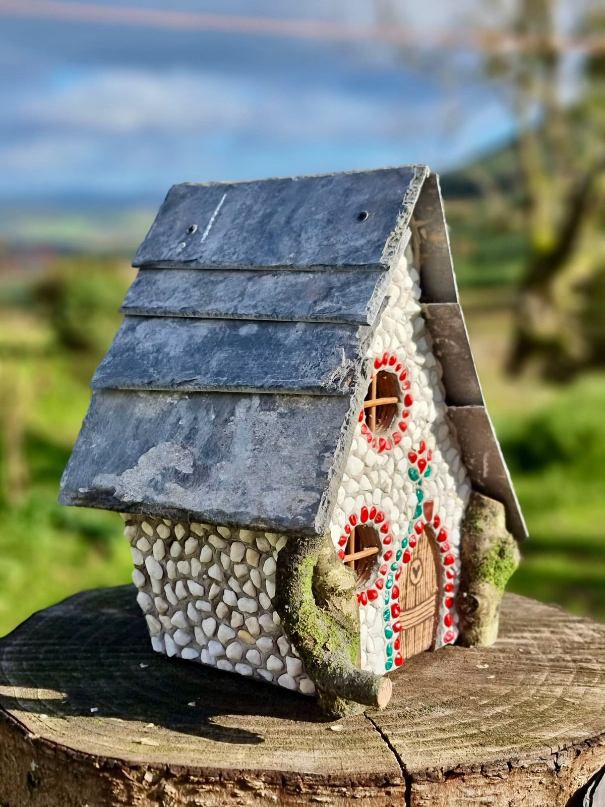 Winterberry Faerie House ❄️🔴