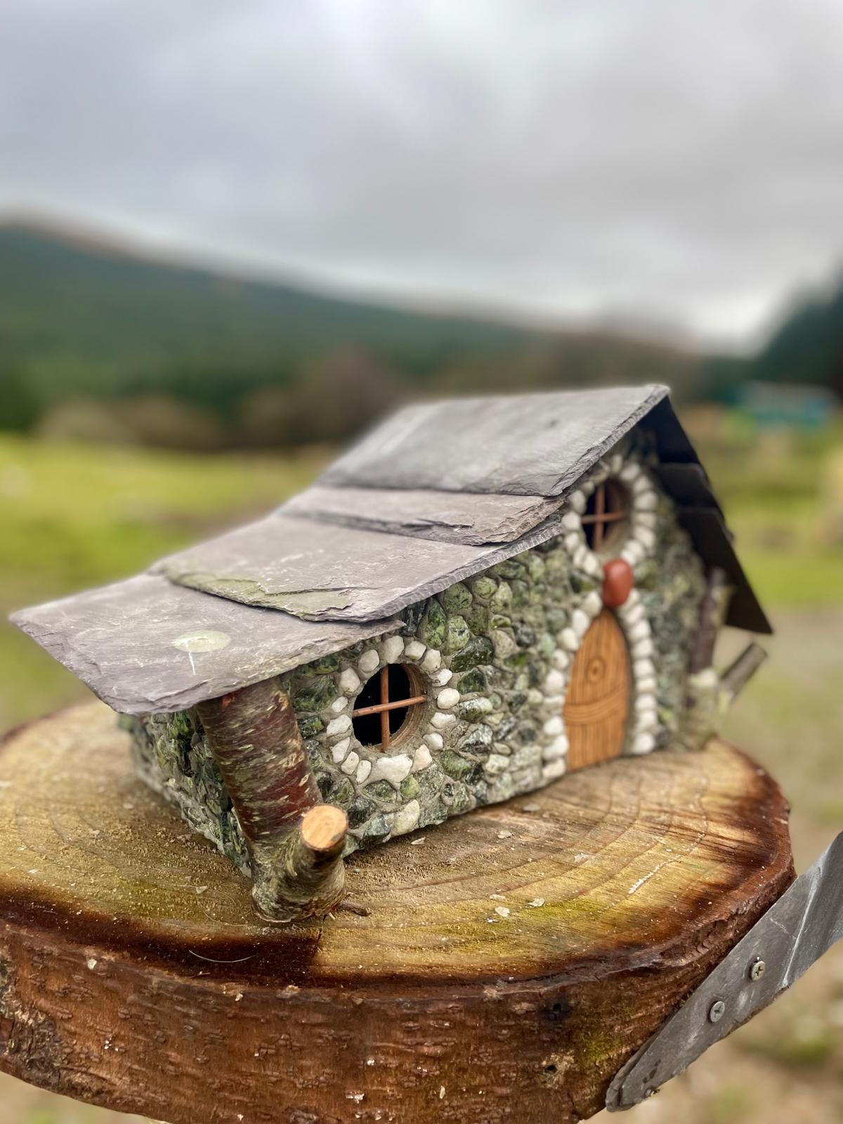 'Mossy Hollow Cottage' Faerie House