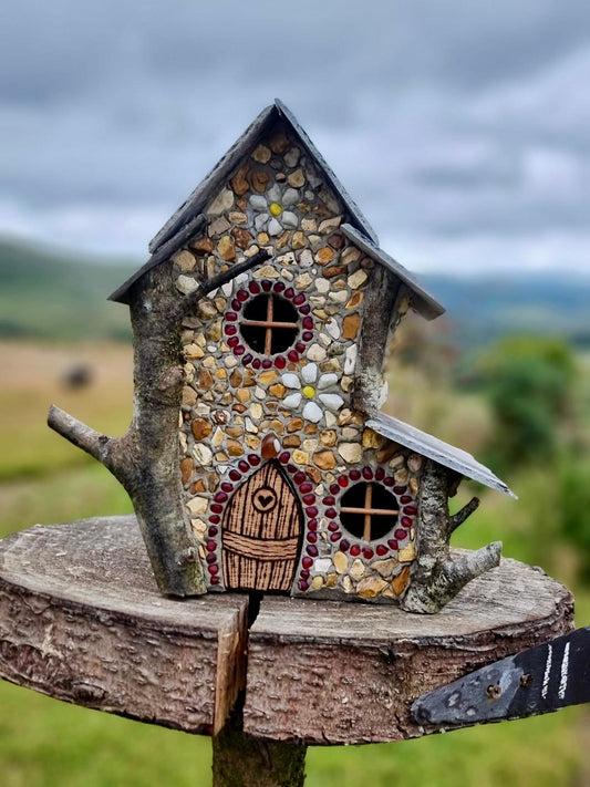 faerie_house - irish_faerie_houses