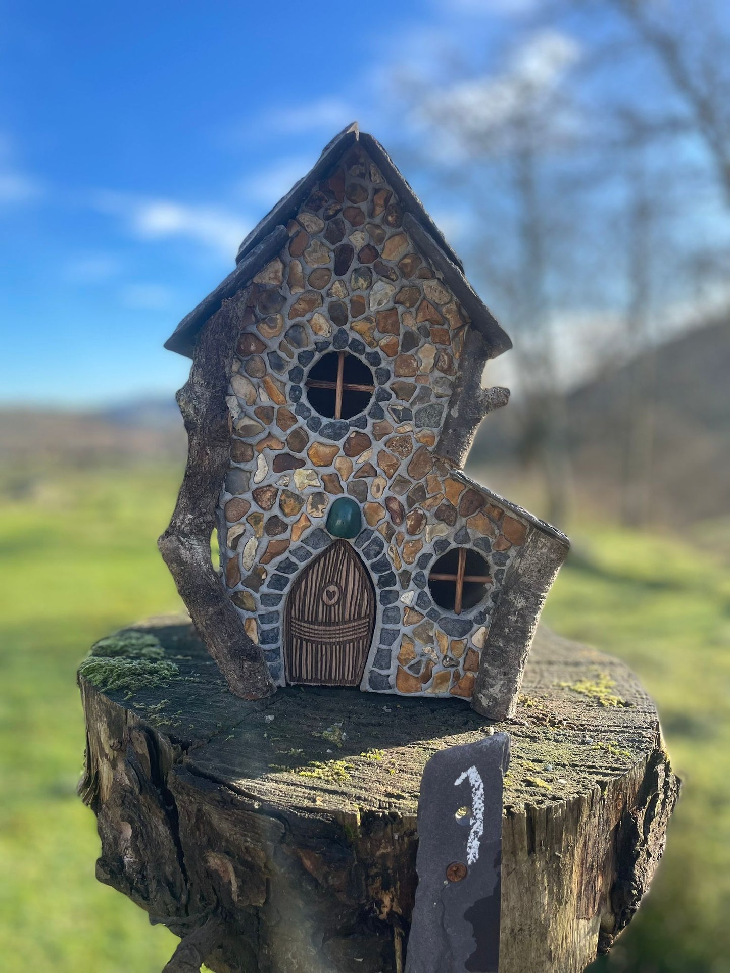 Gold Flint Faerie House ☘️