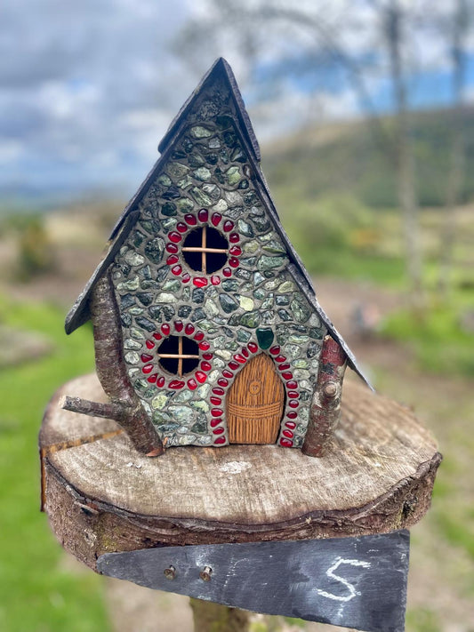 'Thornberry Keep' Faerie House
