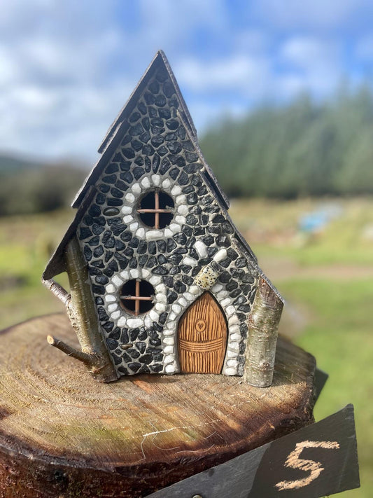 'Whitebrook Watch' Faerie House