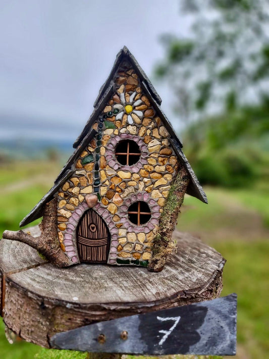 Daisytop Faerie House
