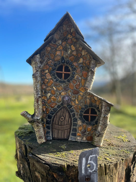 Gold Flint Faerie House ☘️